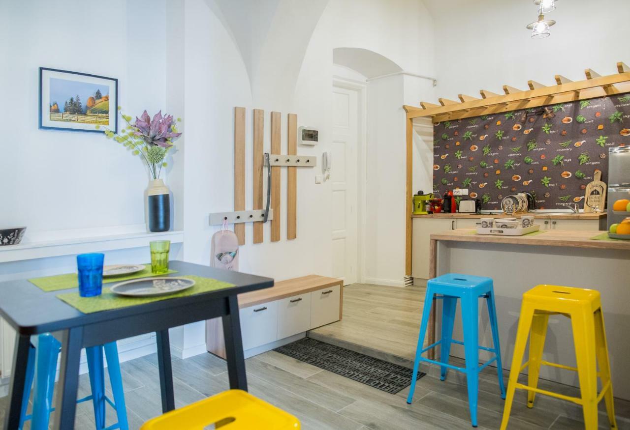 City Light Apartment Timisoara Luaran gambar