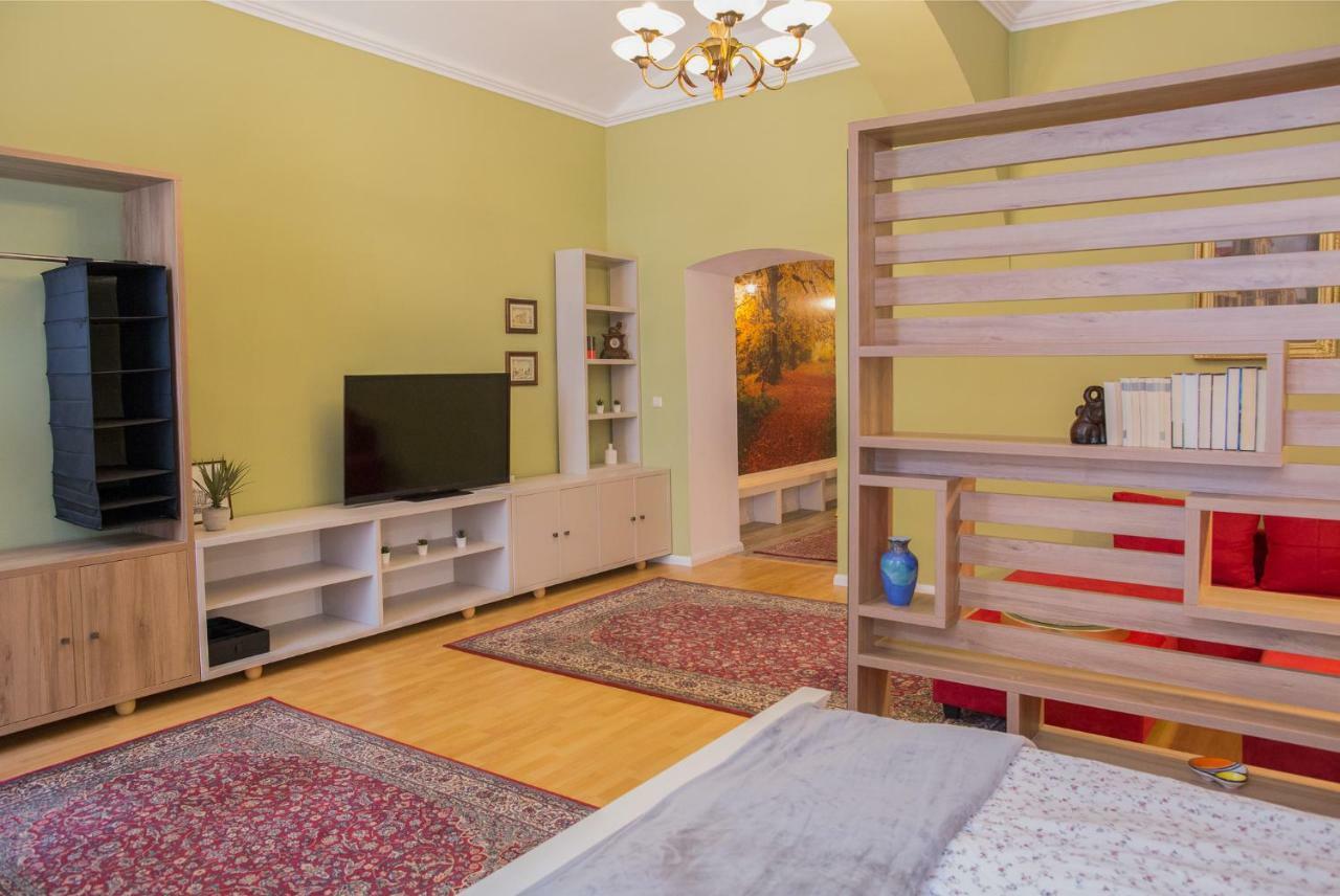 City Light Apartment Timisoara Luaran gambar