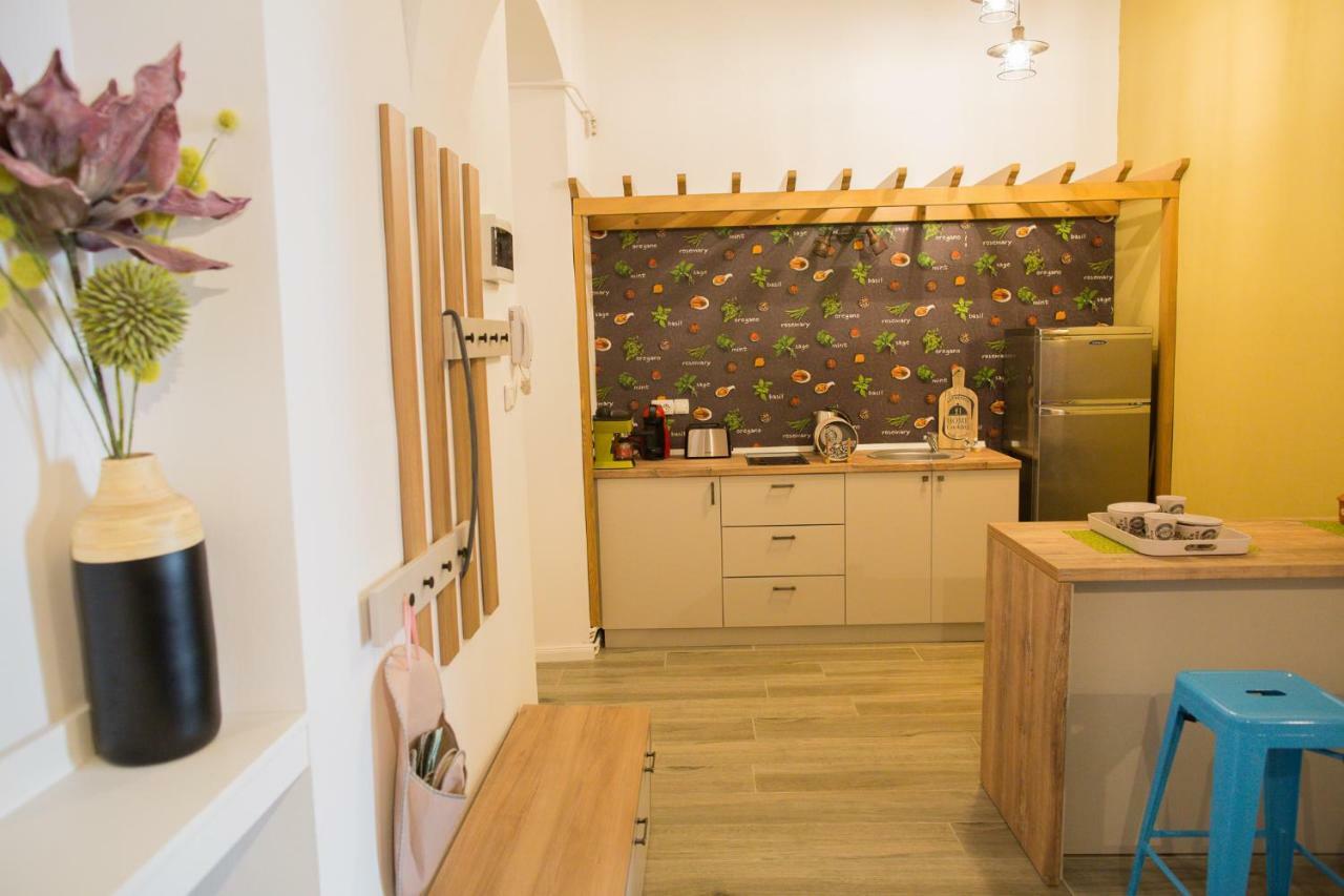 City Light Apartment Timisoara Luaran gambar